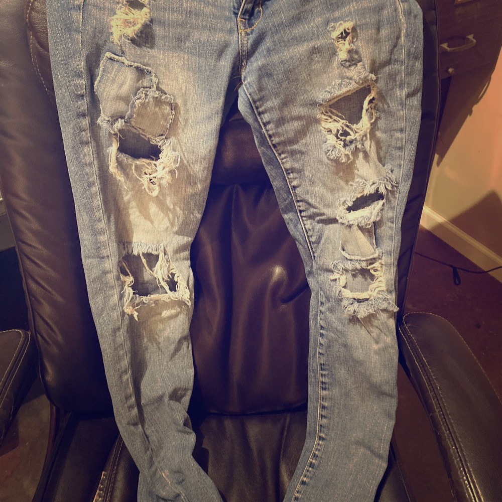 AE distressed skinny jeans